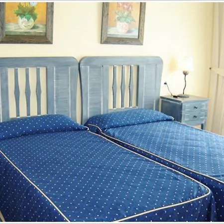 Albir Confort Nuevo Golf Daire *
